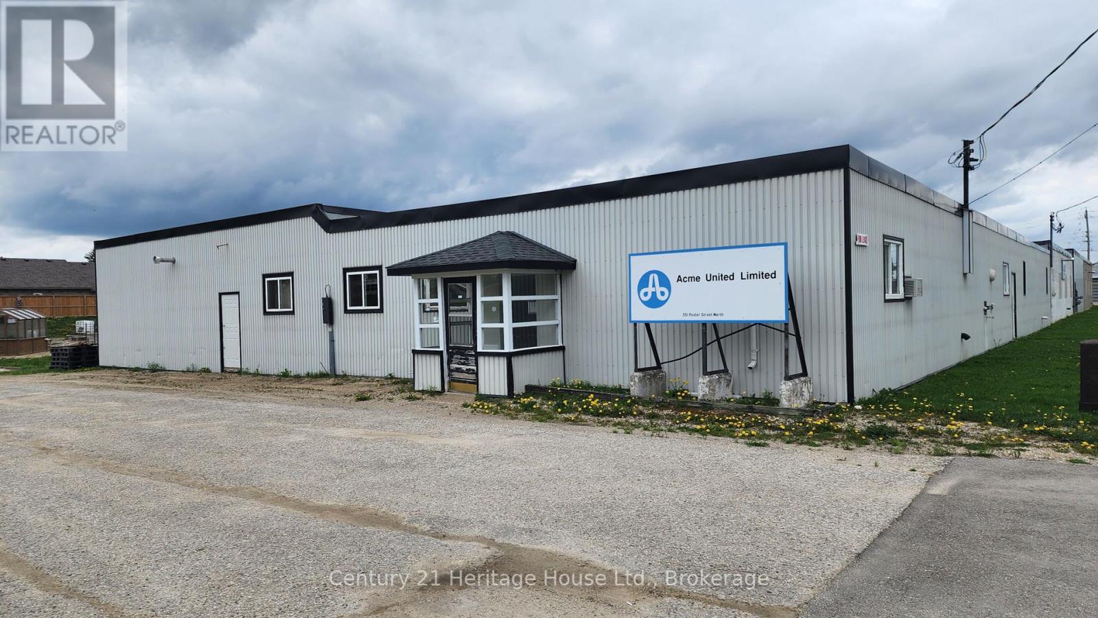 351 Foster Street, Wellington North, Ontario  N0G 2L1 - Photo 9 - X12162572