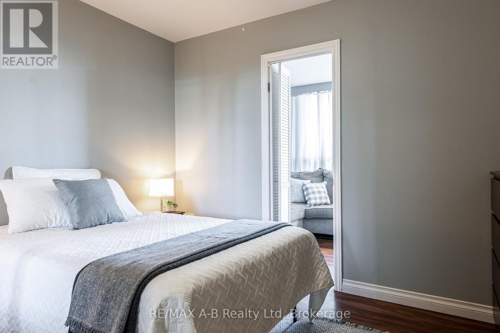 102 - 45 Westmount Road N, Waterloo, Ontario  N2L 2R3 - Photo 18 - X12162599