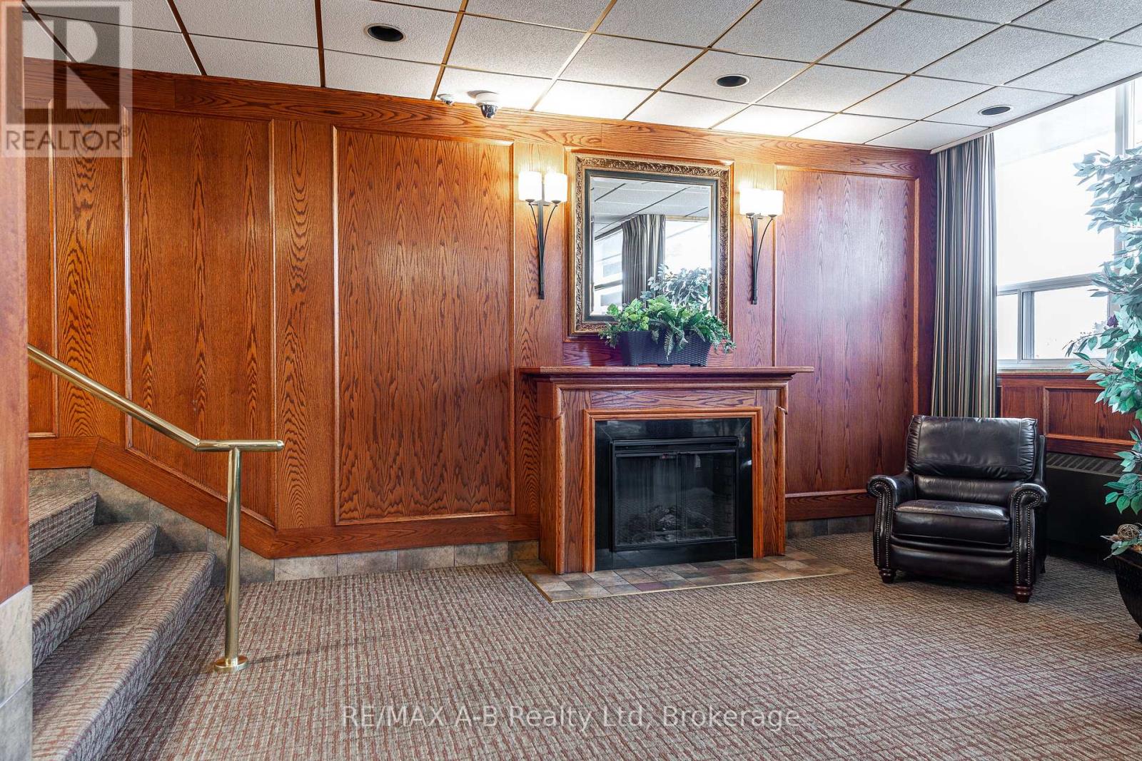 102 - 45 Westmount Road N, Waterloo, Ontario  N2L 2R3 - Photo 31 - X12162599