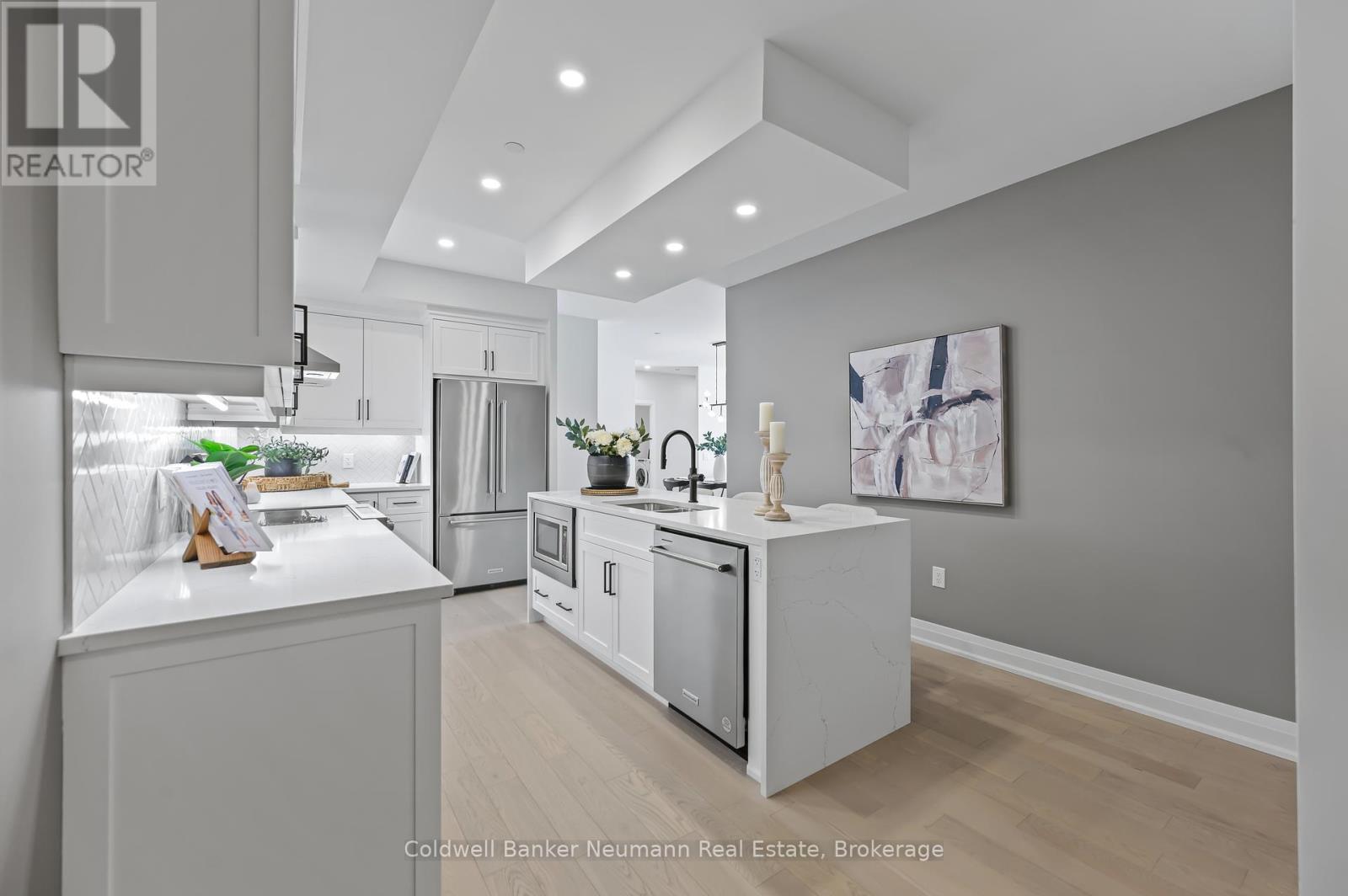 301 - 71 Wyndham Street S, Guelph, Ontario  N1E 5R3 - Photo 10 - X12162649