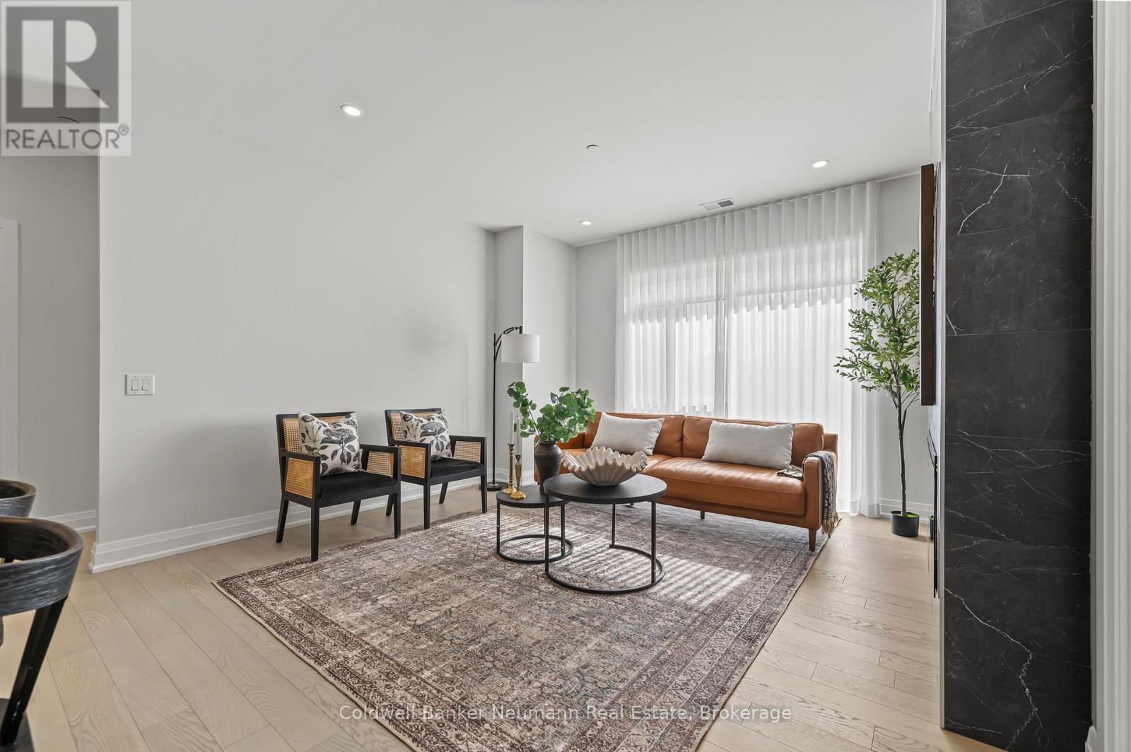 301 - 71 Wyndham Street S, Guelph, Ontario  N1E 5R3 - Photo 17 - X12162649