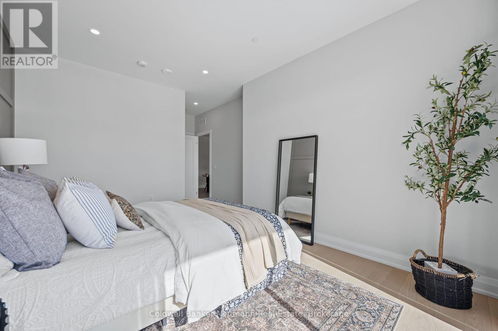 301 - 71 Wyndham Street S, Guelph, Ontario  N1E 5R3 - Photo 24 - X12162649