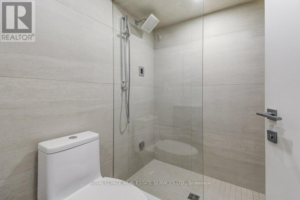 144 Sparling Court, Oakville, Ontario  L6K 2J7 - Photo 31 - W12159150