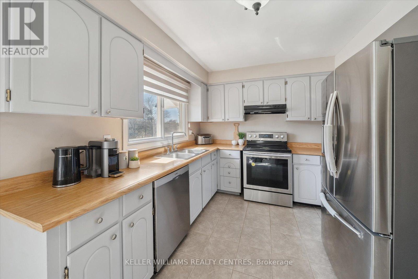 73 Poplar Crescent, Aurora (Aurora Highlands), Ontario  L4G 3M4 - Photo 13 - N12162233