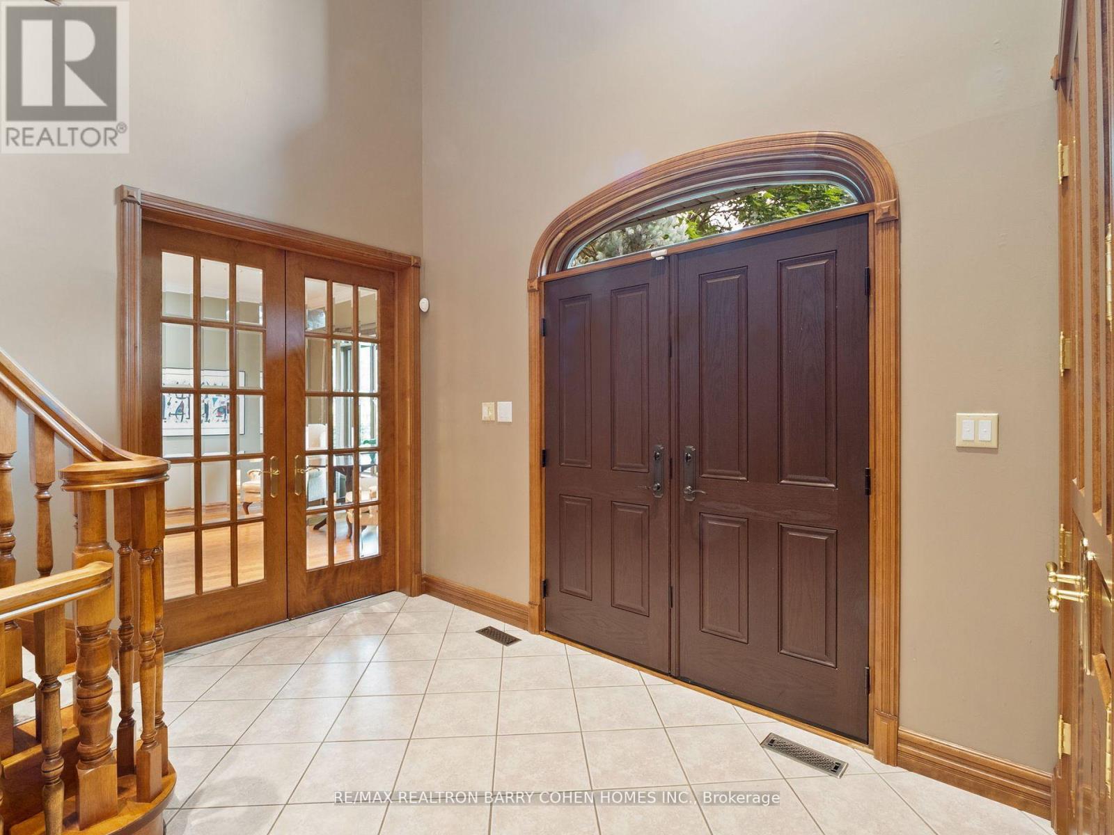 157 Treegrove Circle S, Aurora (Hills Of St Andrew), Ontario  L4G 6M1 - Photo 7 - N12162369