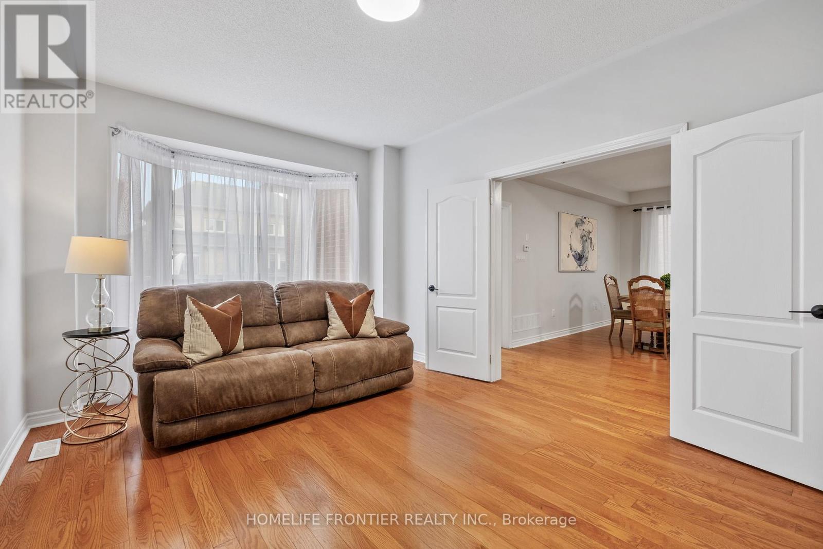 92 Wardlaw Place, Vaughan, Ontario  L4H 0Z9 - Photo 15 - N12162456
