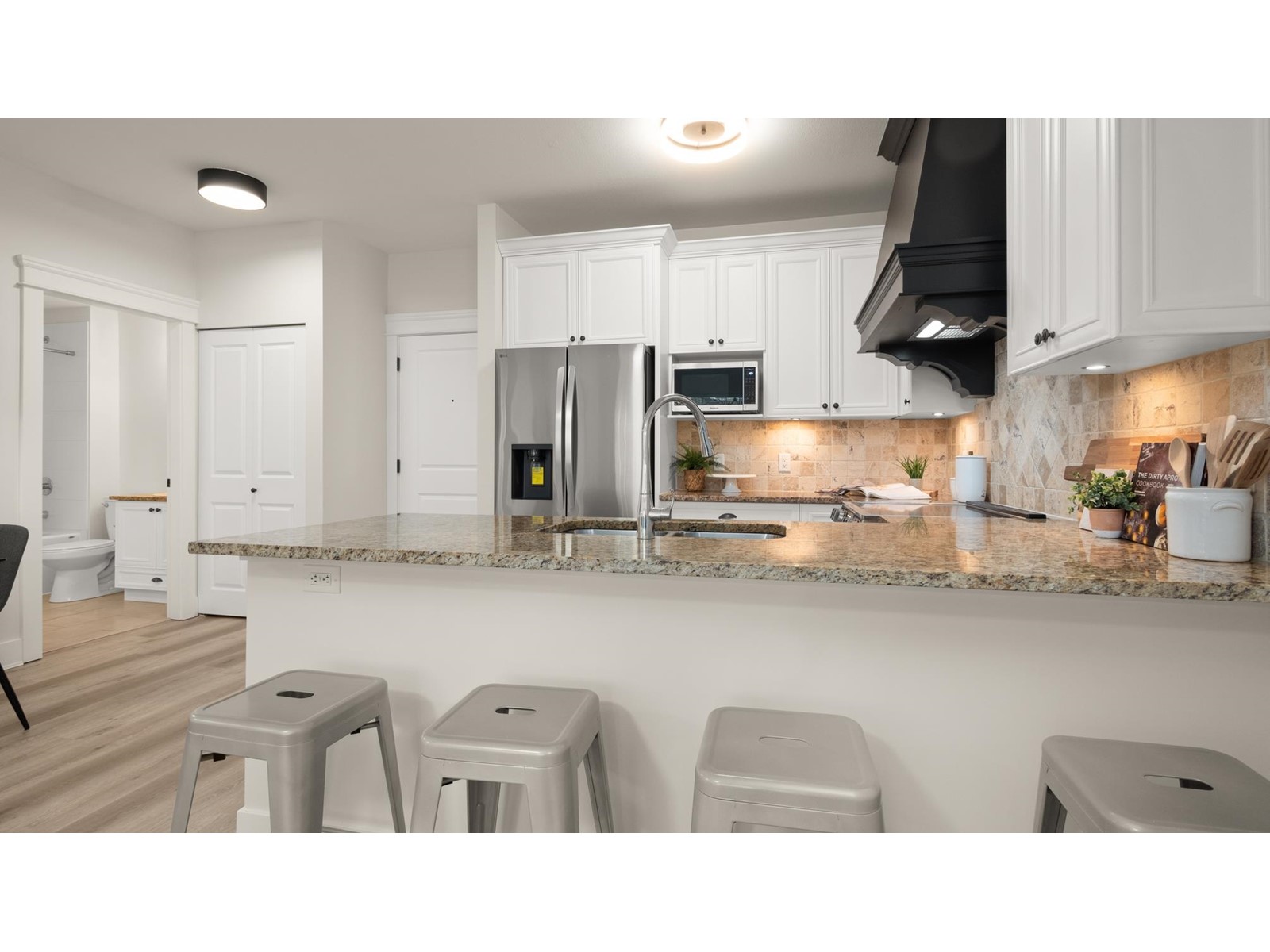 204 19530 65 Avenue, Surrey, British Columbia  V4N 6M1 - Photo 12 - R2981075