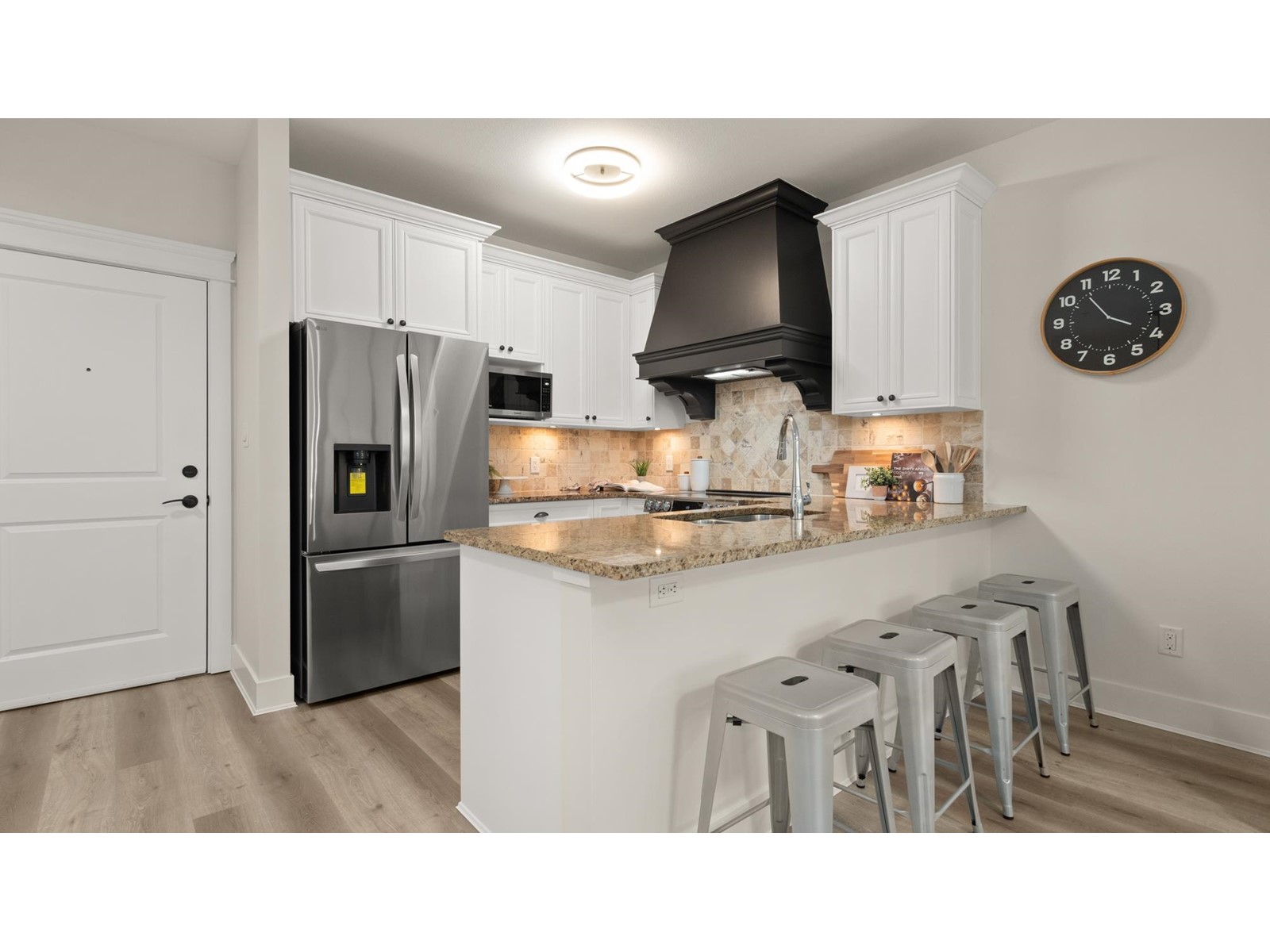 204 19530 65 Avenue, Surrey, British Columbia  V4N 6M1 - Photo 11 - R2981075