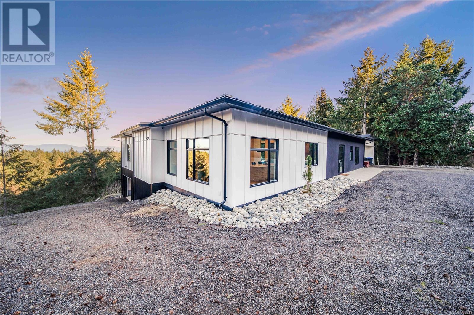 6290 Phantom Rd, Lantzville, British Columbia  V0R 2H0 - Photo 56 - 985511