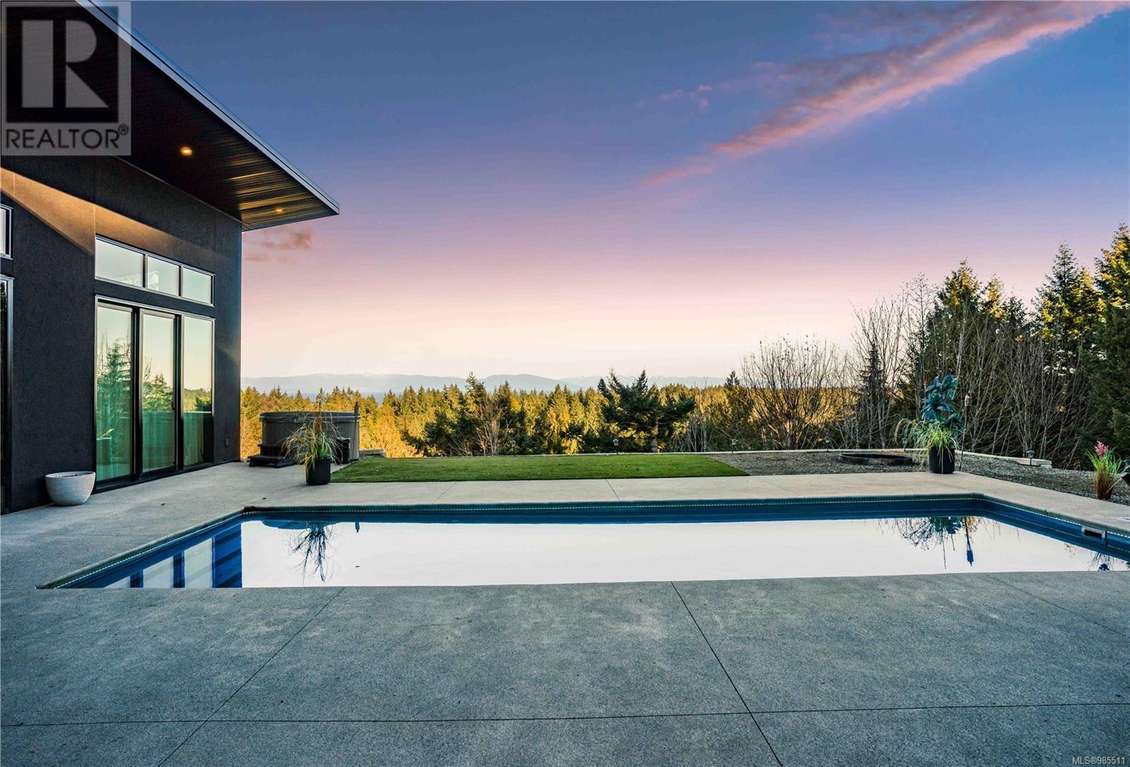 6290 Phantom Rd, Lantzville, British Columbia  V0R 2H0 - Photo 3 - 985511