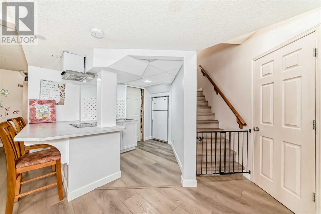 250 Eversyde Close Sw, Calgary, Alberta  T2Y 5A2 - Photo 27 - A2207608