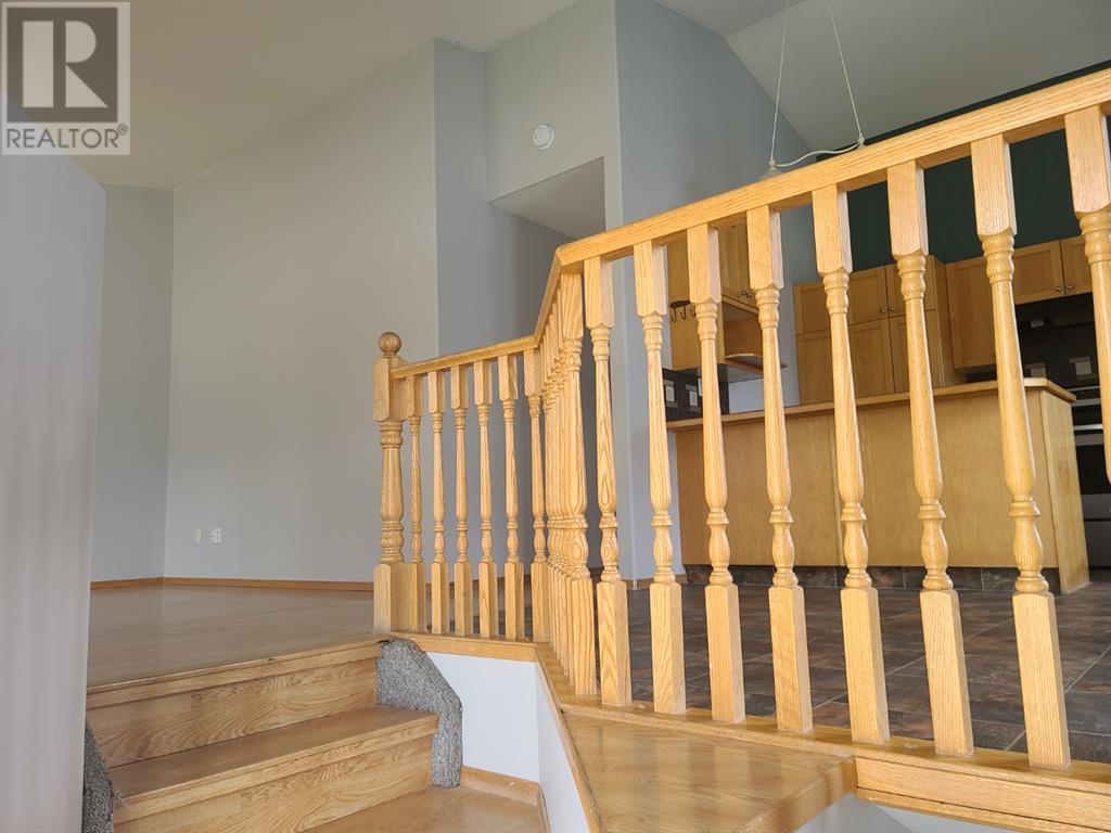 13 Stanford Boulevard, Blackfalds, Alberta  T0M 0J0 - Photo 2 - A2216818