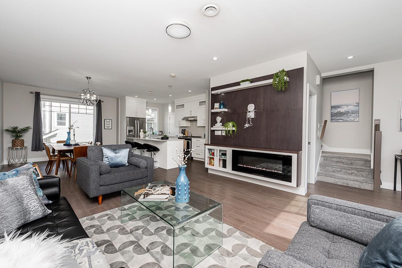 79 19501 74 AVENUE, Surrey, British Columbia