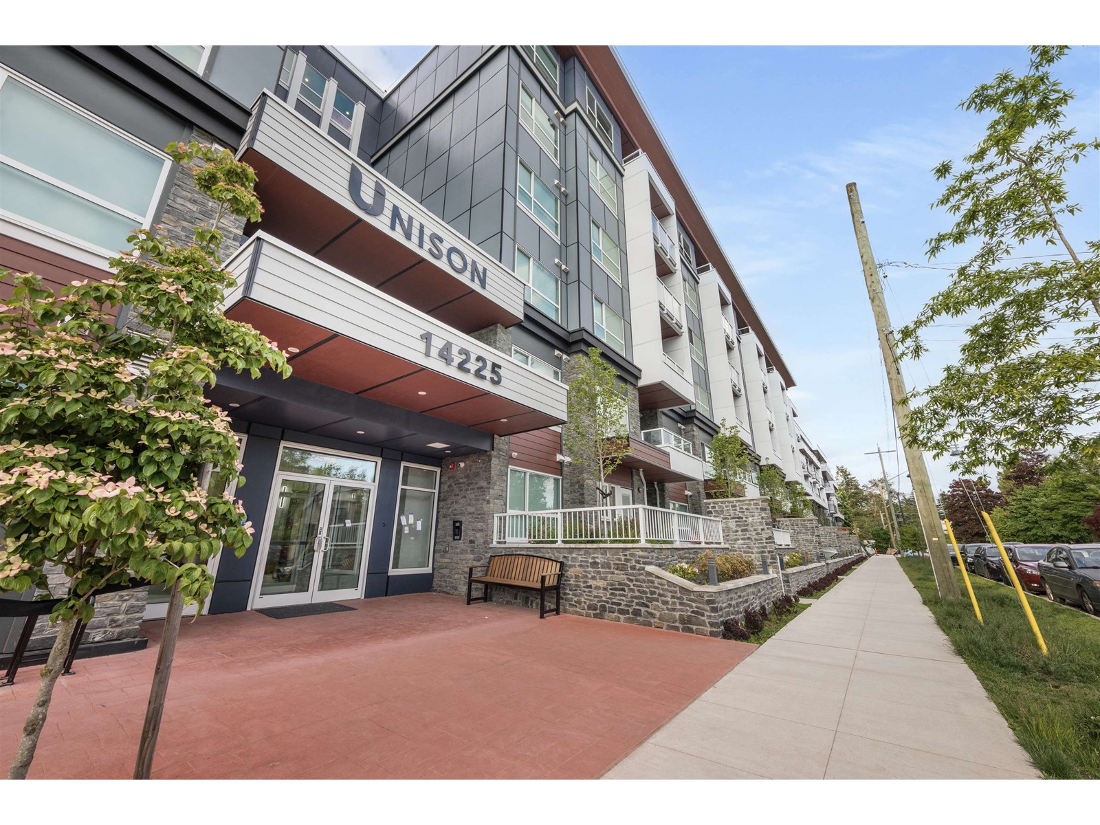 506 14225 103A AVENUE, surrey, British Columbia