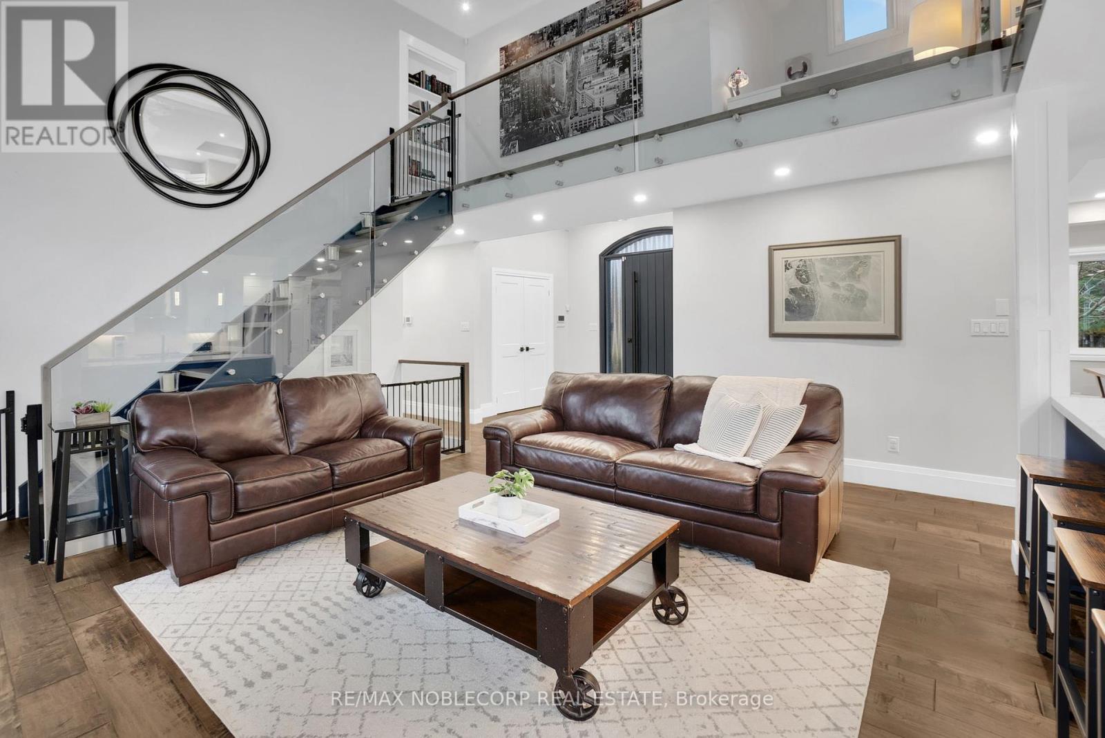 17088 Horseshoe Hill Road, Caledon, Ontario  L7C 2N6 - Photo 11 - W12162404
