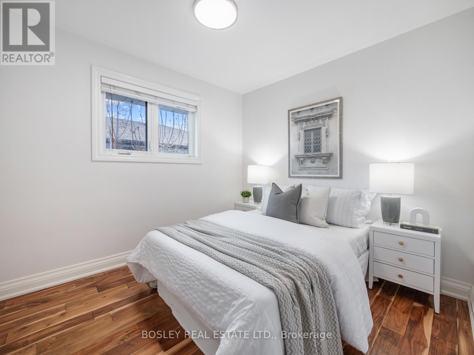 2744 Truscott Drive, Mississauga, Ontario  L5J 2B7 - Photo 19 - W12162453