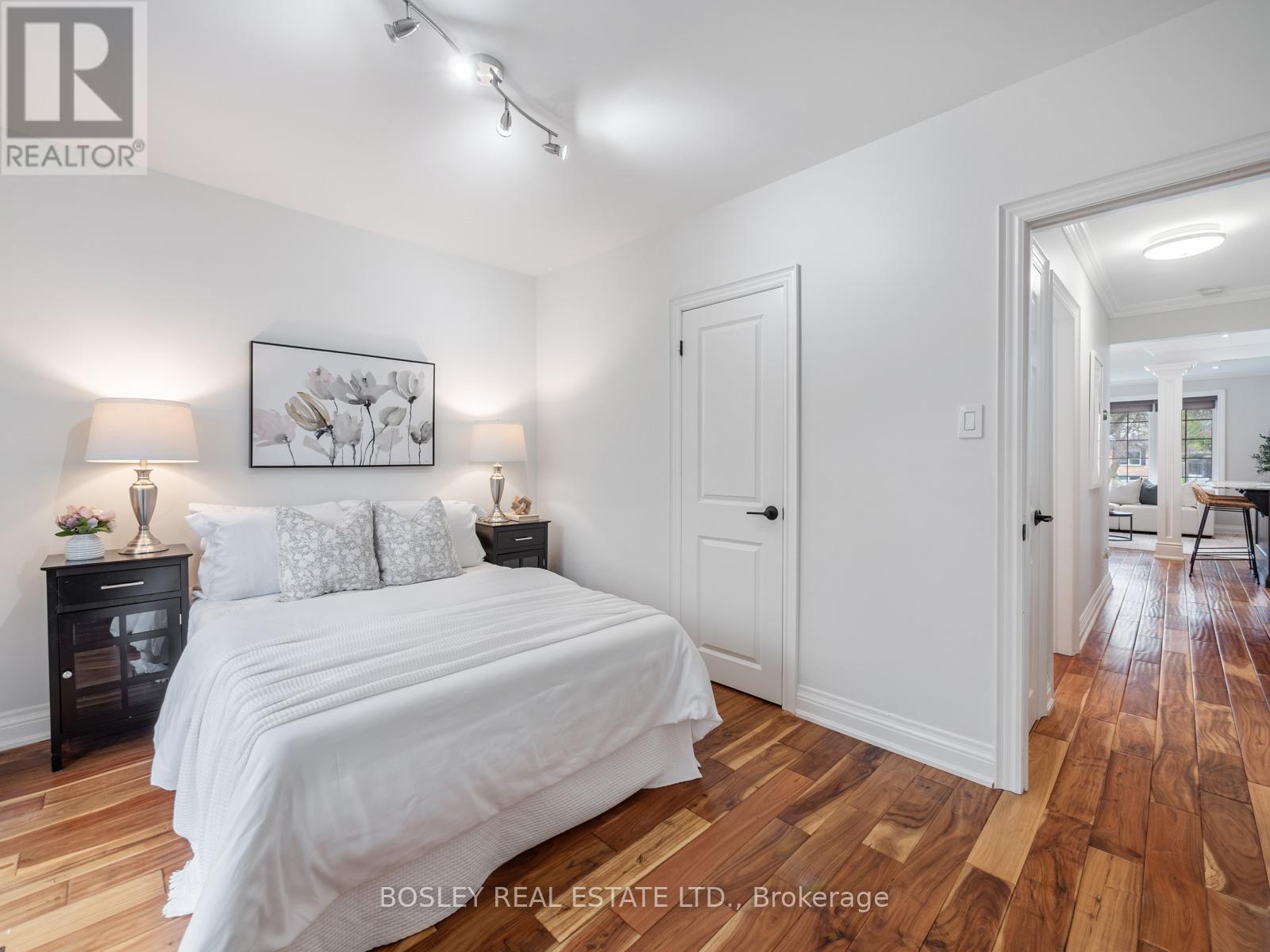 2744 Truscott Drive, Mississauga, Ontario  L5J 2B7 - Photo 22 - W12162453