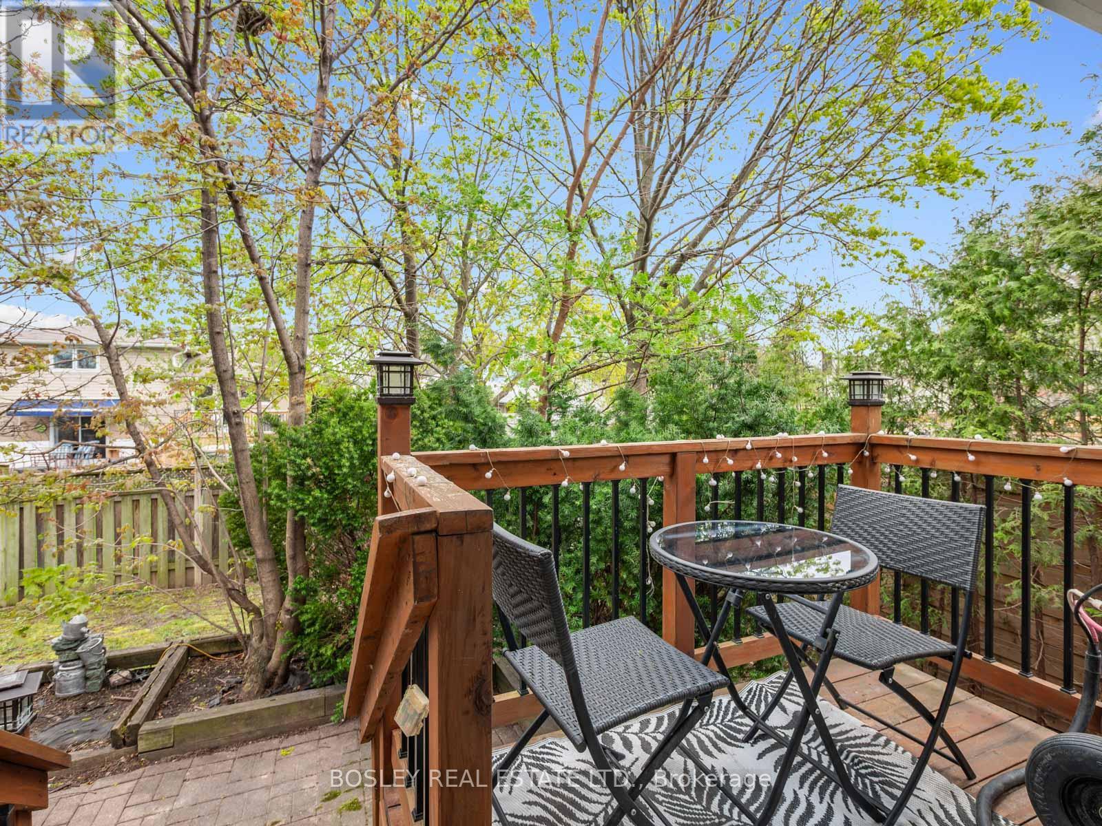 2744 Truscott Drive, Mississauga, Ontario  L5J 2B7 - Photo 23 - W12162453