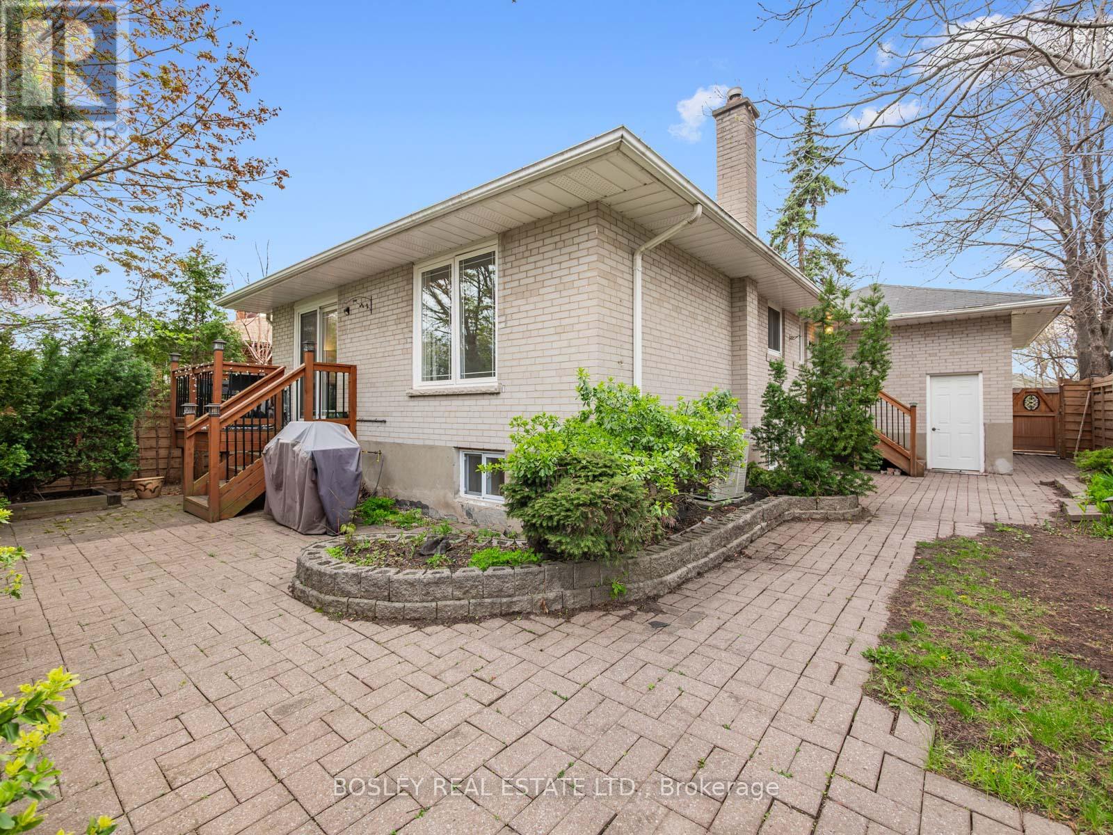 2744 Truscott Drive, Mississauga, Ontario  L5J 2B7 - Photo 39 - W12162453