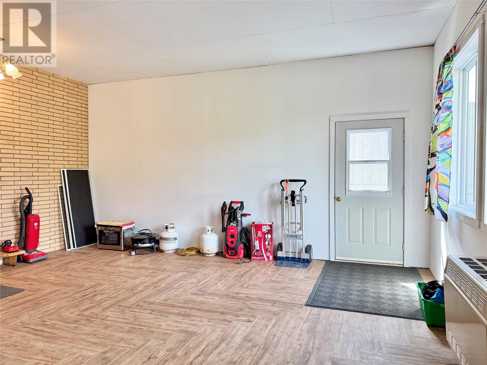 7355 7th Street, Grand Forks, BC V0H1H0