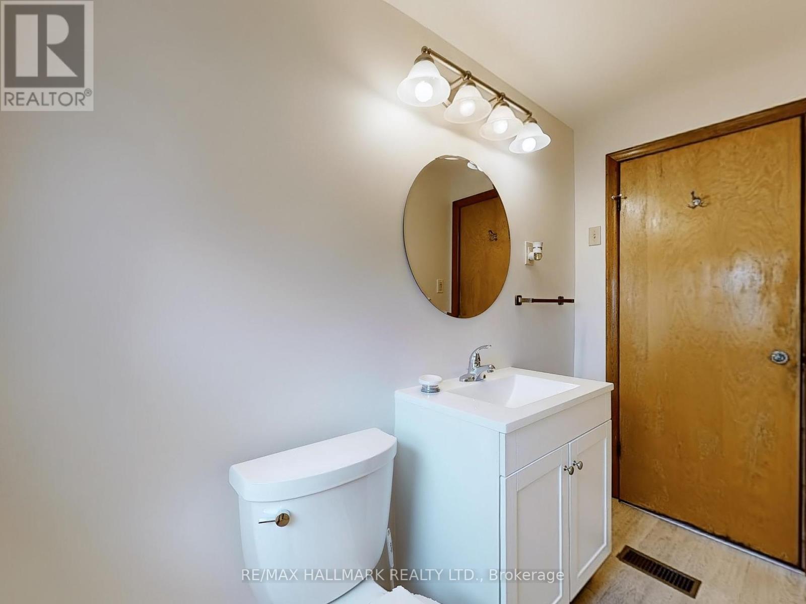 124 Mcelroy Road E, Hamilton (Balfour), Ontario  L9A 1Y9 - Photo 29 - X12162349