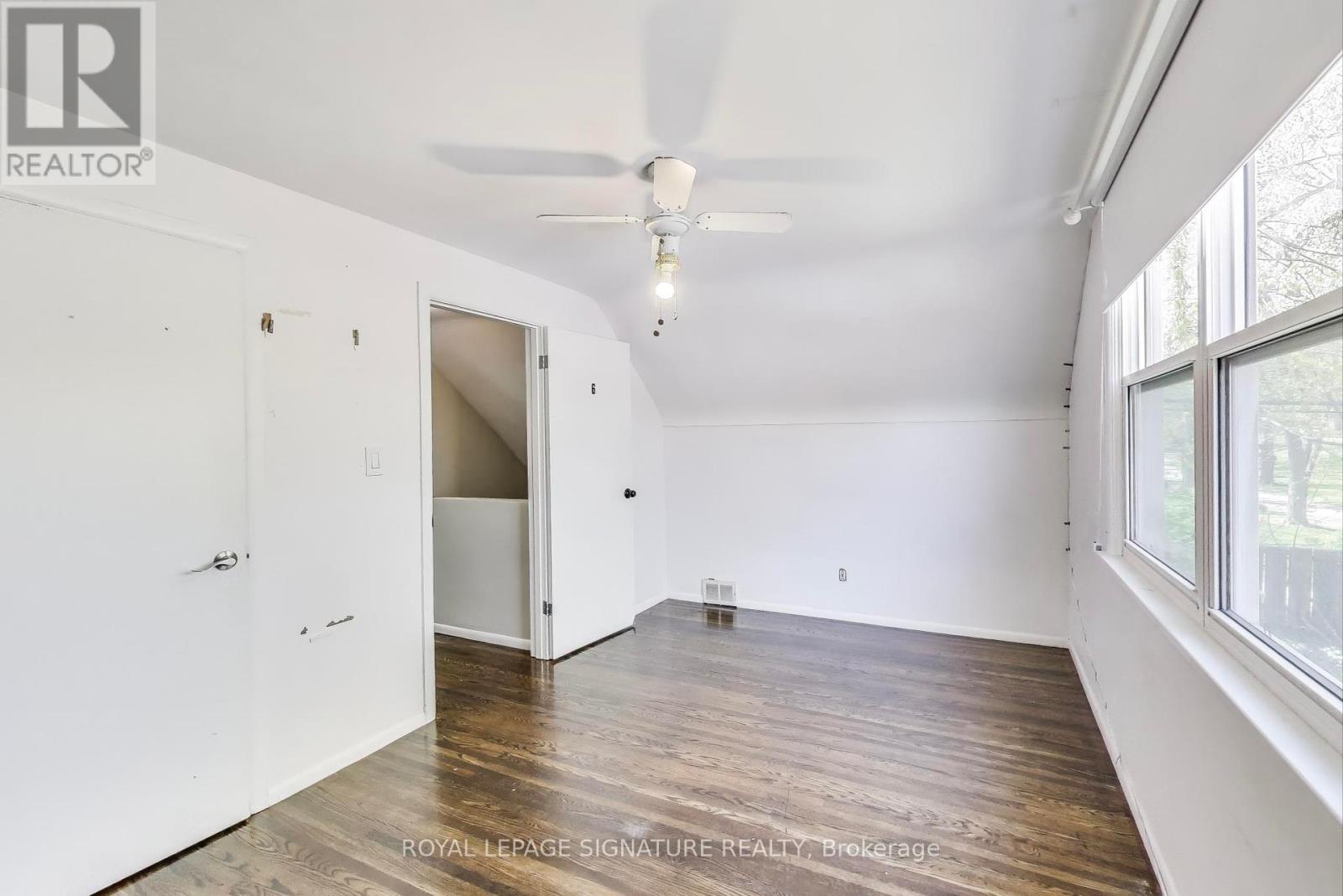 68 Harold Street, Hamilton (Ainslie Wood), Ontario  L8S 2R9 - Photo 22 - X12162373
