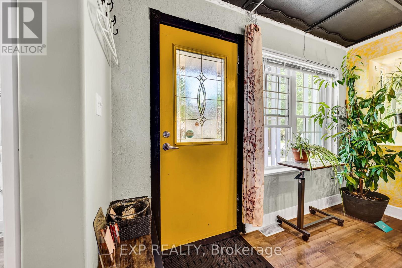 82 Kehl Street, Kitchener, Ontario  N2M 3T9 - Photo 5 - X12162397