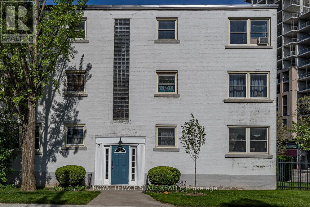 2 - 2 Stroud Road, Hamilton, Ontario  L8S 1Z6 - Photo 41 - X12162437