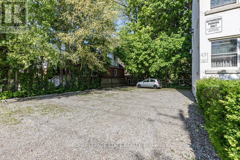 2 - 2 Stroud Road, Hamilton, Ontario  L8S 1Z6 - Photo 42 - X12162437