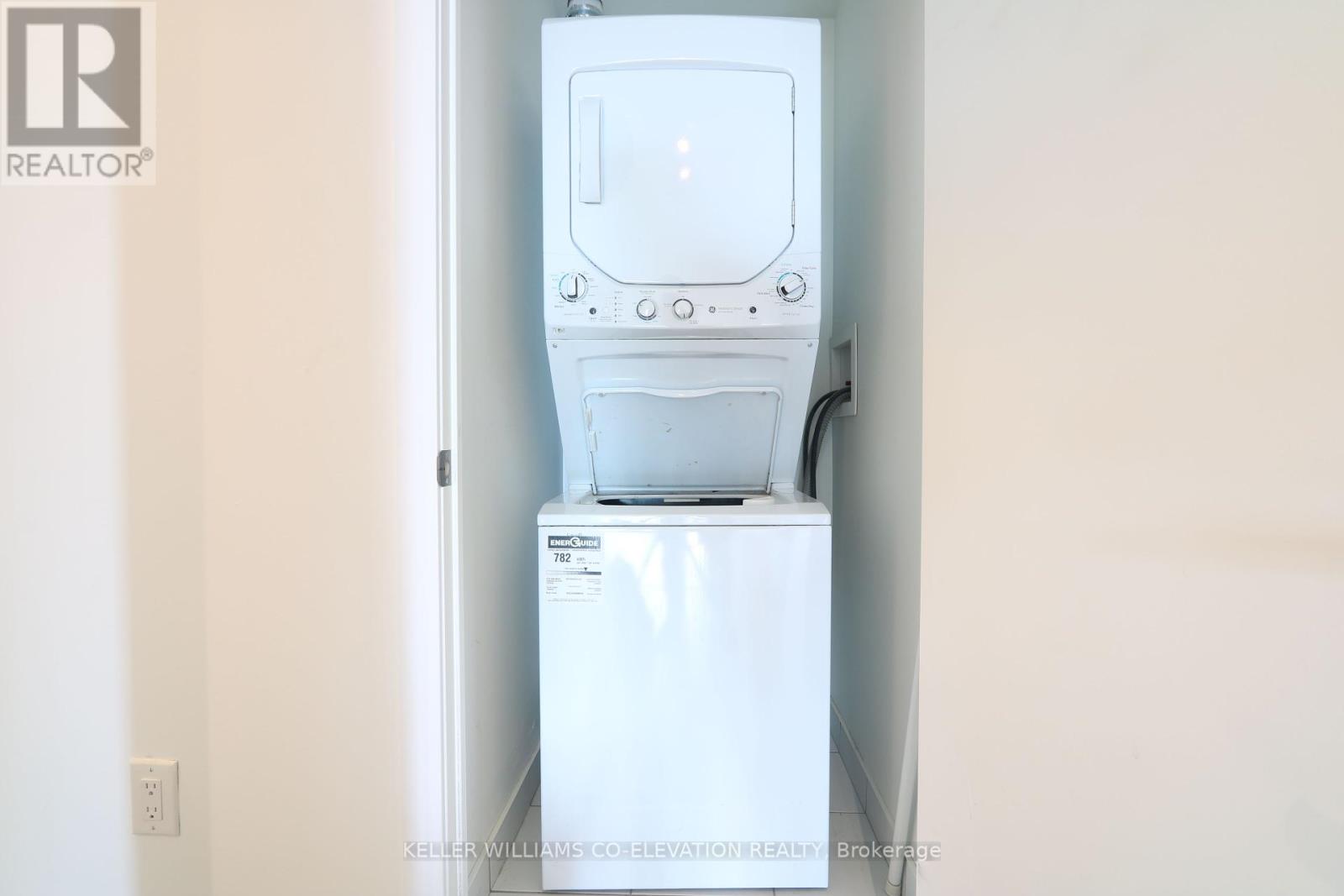 814 - 550 North Service Road, Grimsby (Grimsby Beach), Ontario  L3M 4E8 - Photo 15 - X12162441