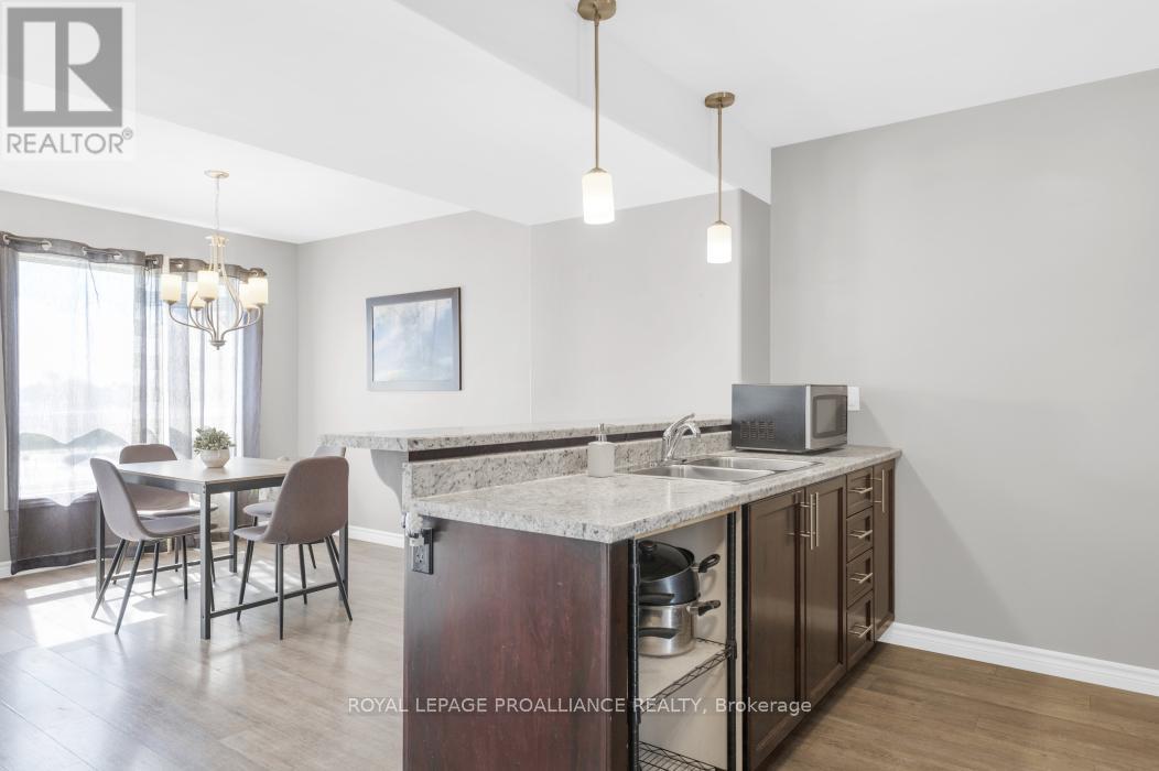 35 Mountain Ash Drive, Belleville, Ontario  K8N 0E3 - Photo 11 - X12162757