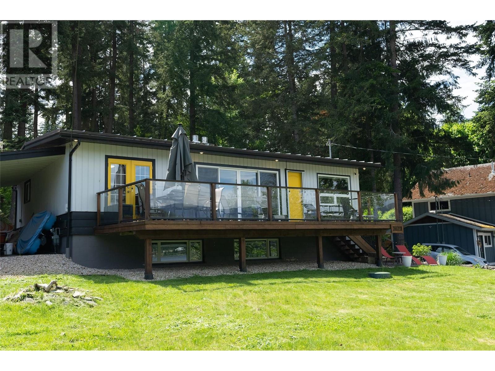 Property at 2622 Blind Bay Road image 3