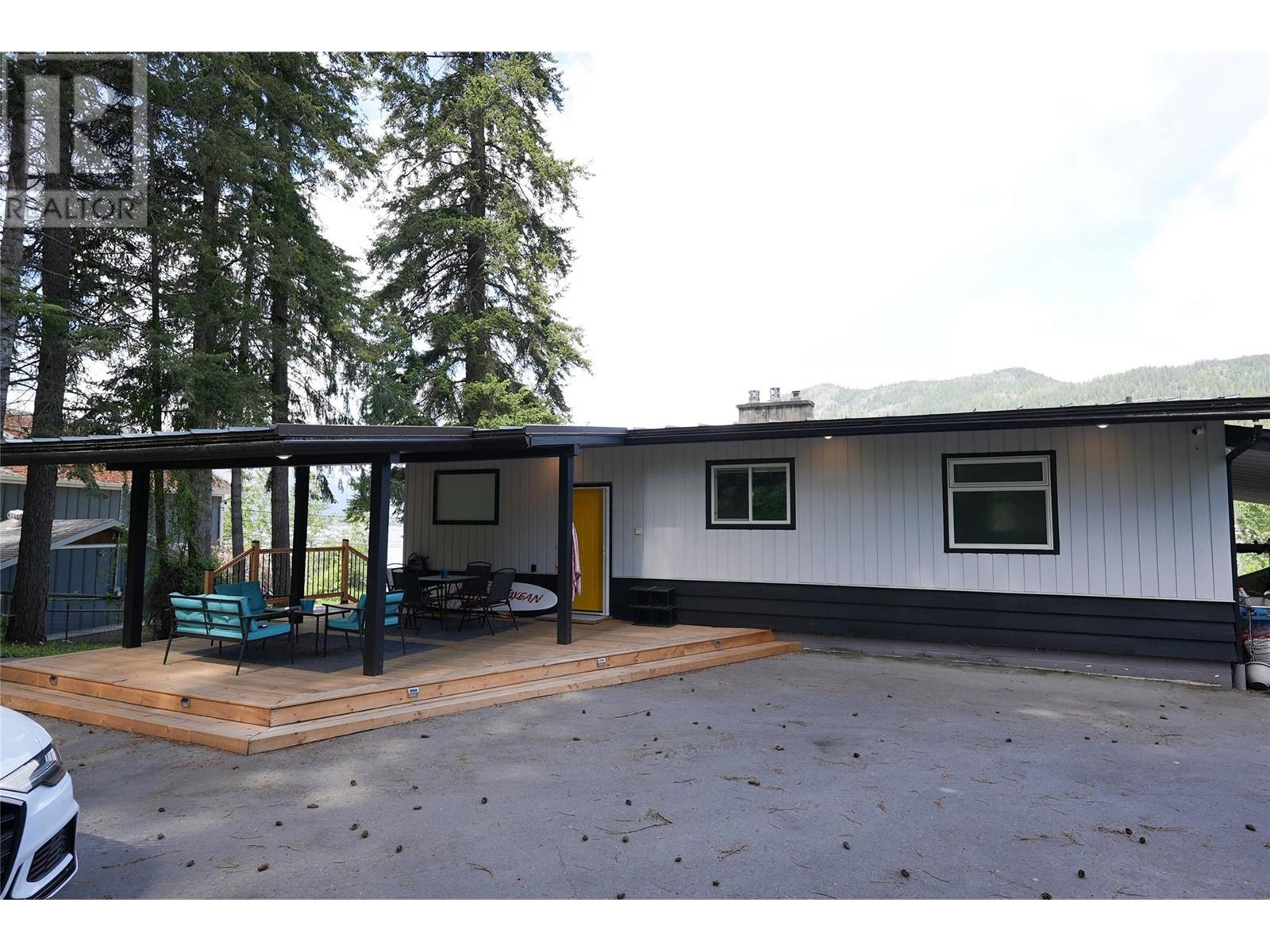 Property at 2622 Blind Bay Road image 5