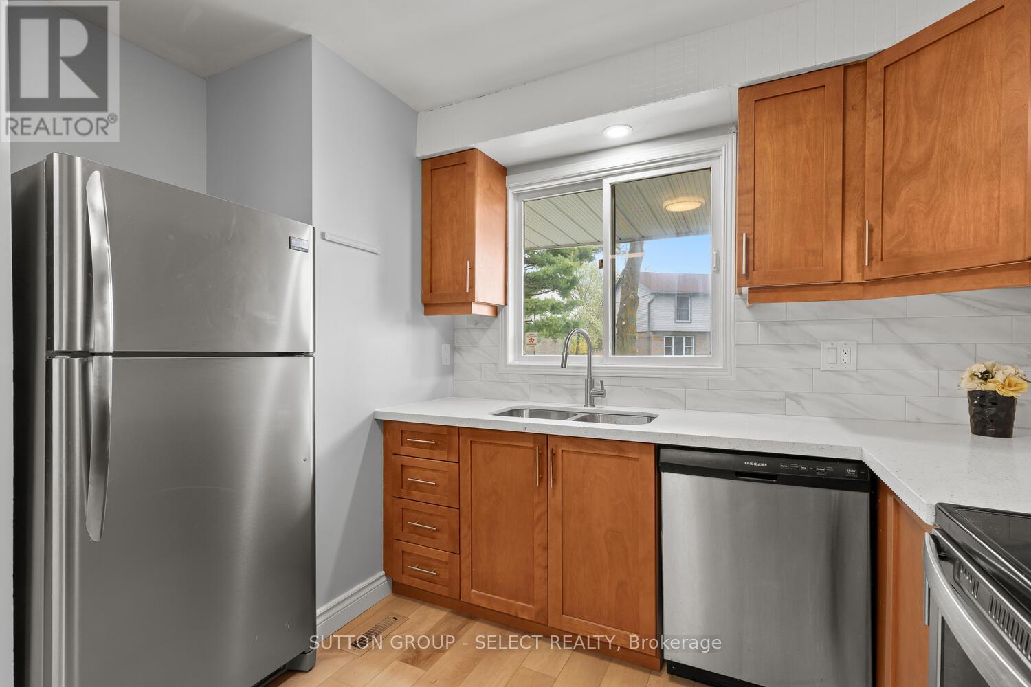 Photo 14 of 47 for 74 Archer Crescent