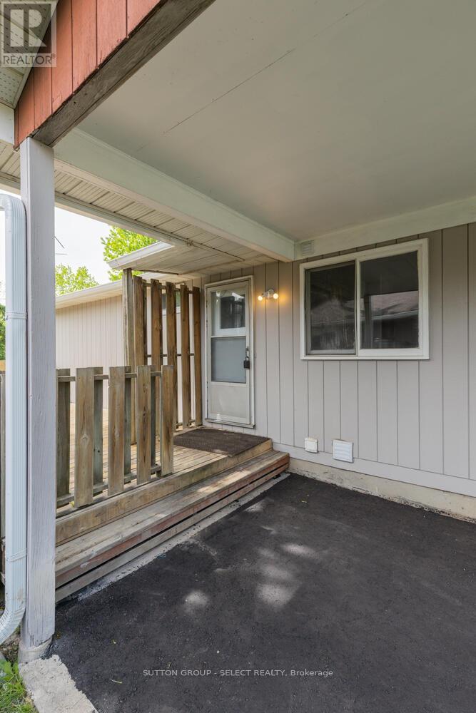 74 Archer Crescent, London South, Ontario  N6E 2A5 - Photo 24 - X12162697