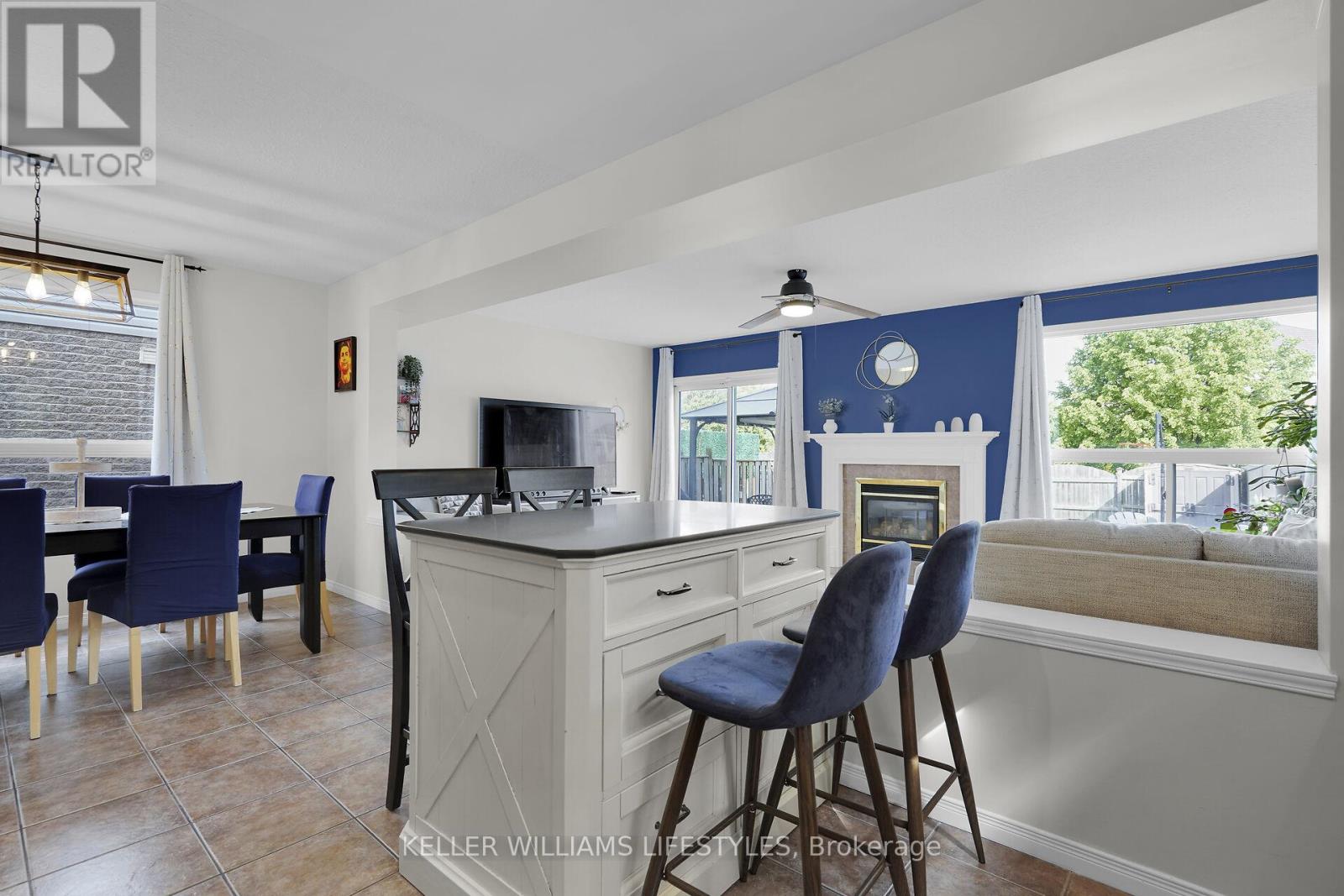 1226 Darnley Boulevard, London South, Ontario  N6M 1L1 - Photo 2 - X12162719