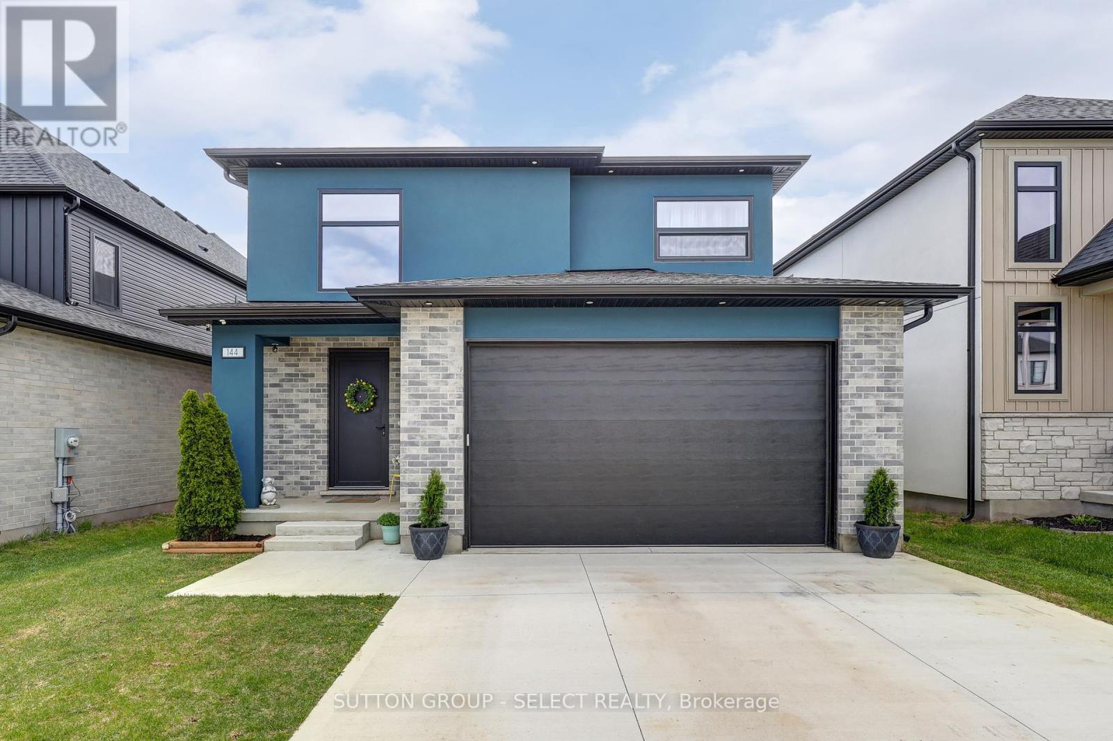 144 Winlow Way, Middlesex Centre (Kilworth), Ontario  N0L 1R0 - Photo 1 - X12162726