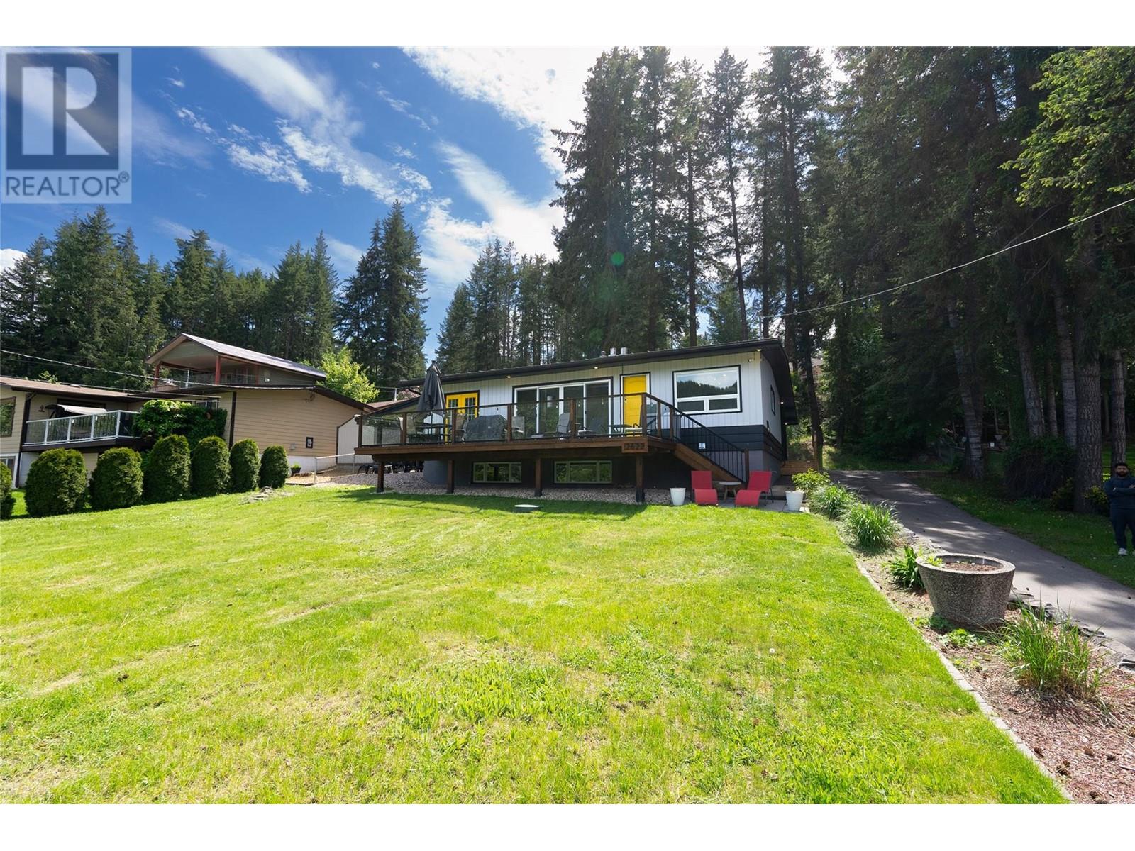 Property at 2622 Blind Bay Road image 4