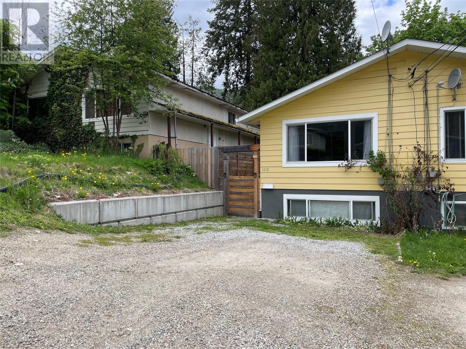 Property at 1512 McQuarrie Avenue image 2