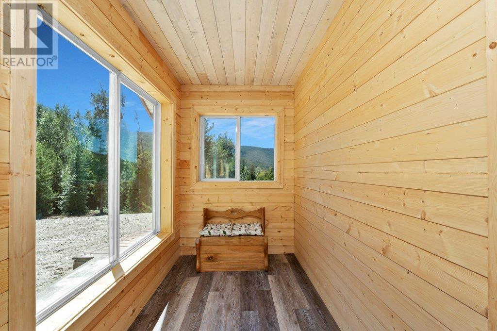 145 Jellicoe Road, Princeton, BC V0X1W0