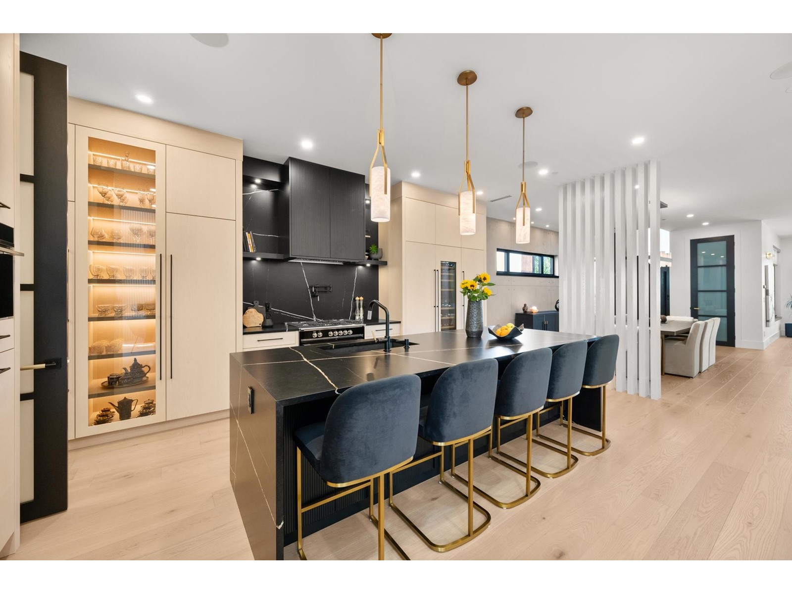 1255 Kent Street, White Rock, British Columbia  V4B 4T6 - Photo 14 - R2979807