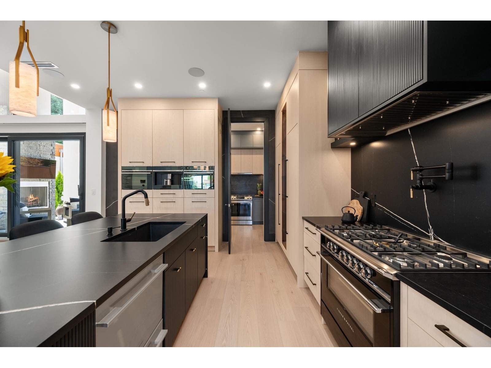 1255 Kent Street, White Rock, British Columbia  V4B 4T6 - Photo 13 - R2979807
