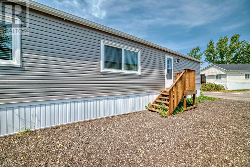 478, 1101 84 Street, Calgary, Alberta  T2A 7X2 - Photo 6 - A2153776