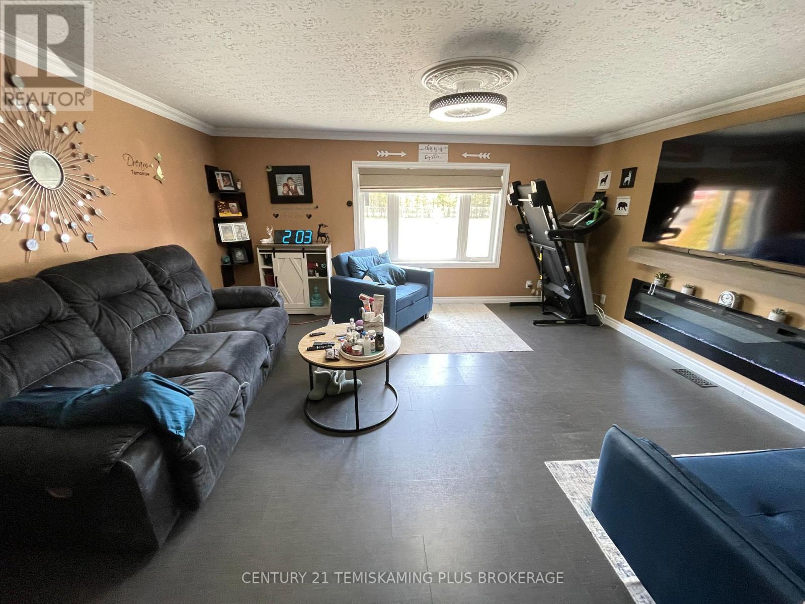 487611 Aidie Creek Garden Road, Englehart, Ontario  P0J 1H0 - Photo 15 - T12162690