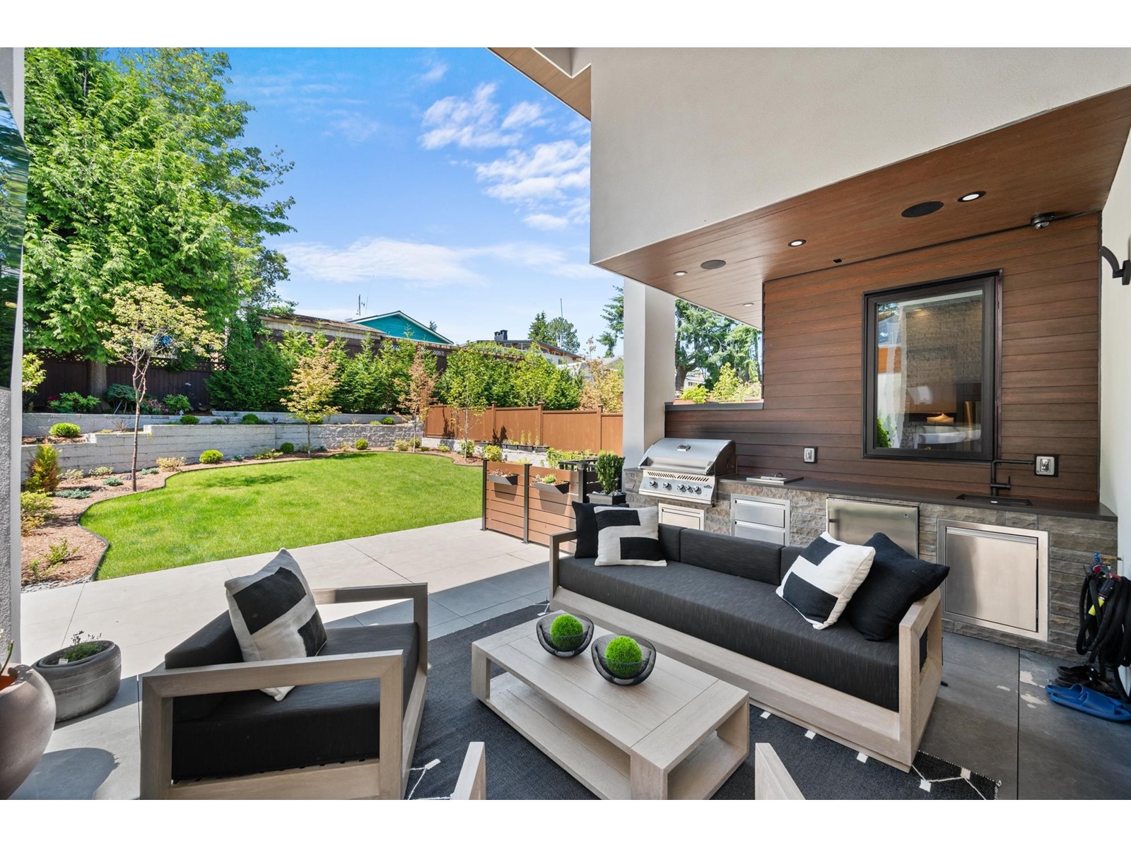 1255 Kent Street, White Rock, British Columbia  V4B 4T6 - Photo 37 - R2979807