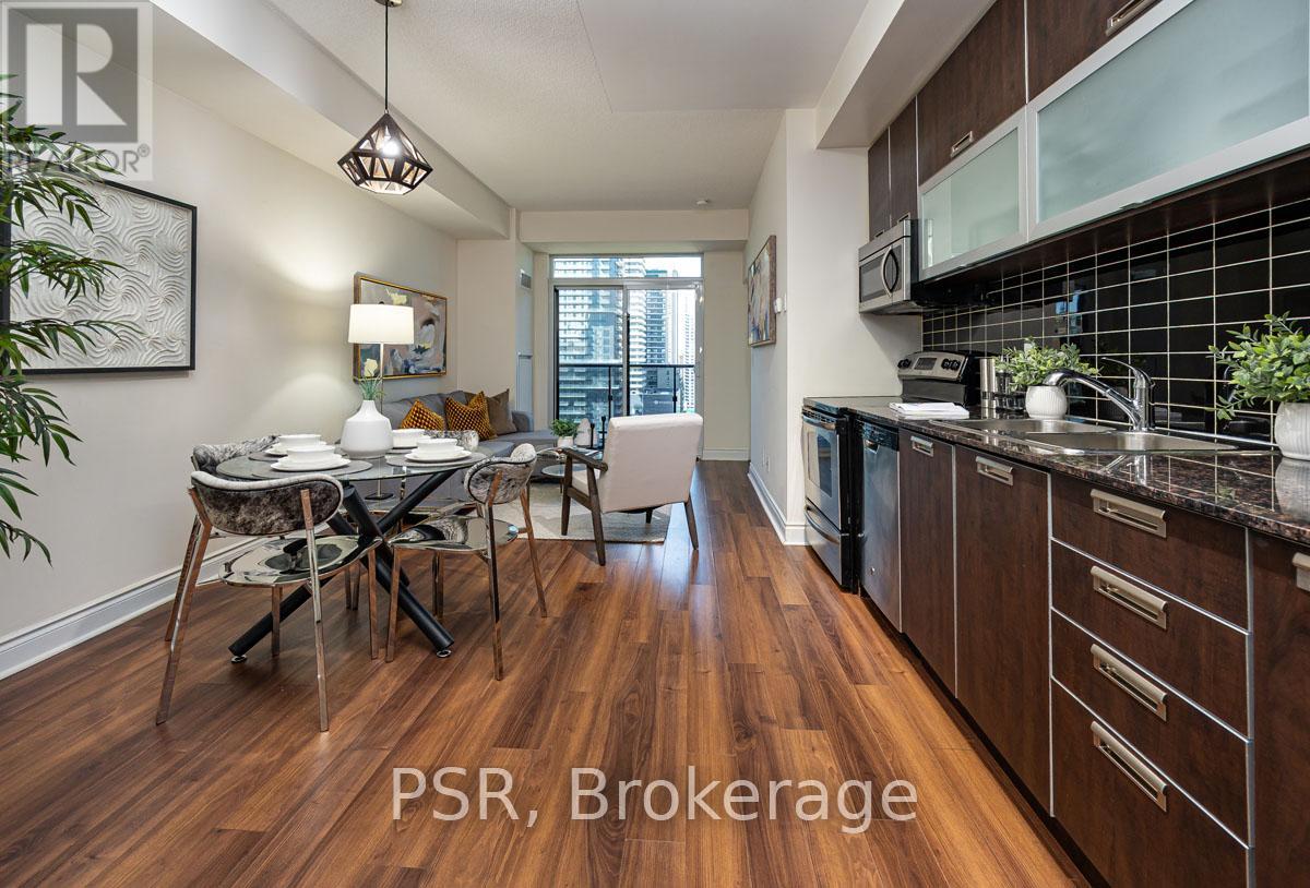 2007 - 28 Ted Rogers Way, Toronto, Ontario  M4Y 2J4 - Photo 4 - C12162462