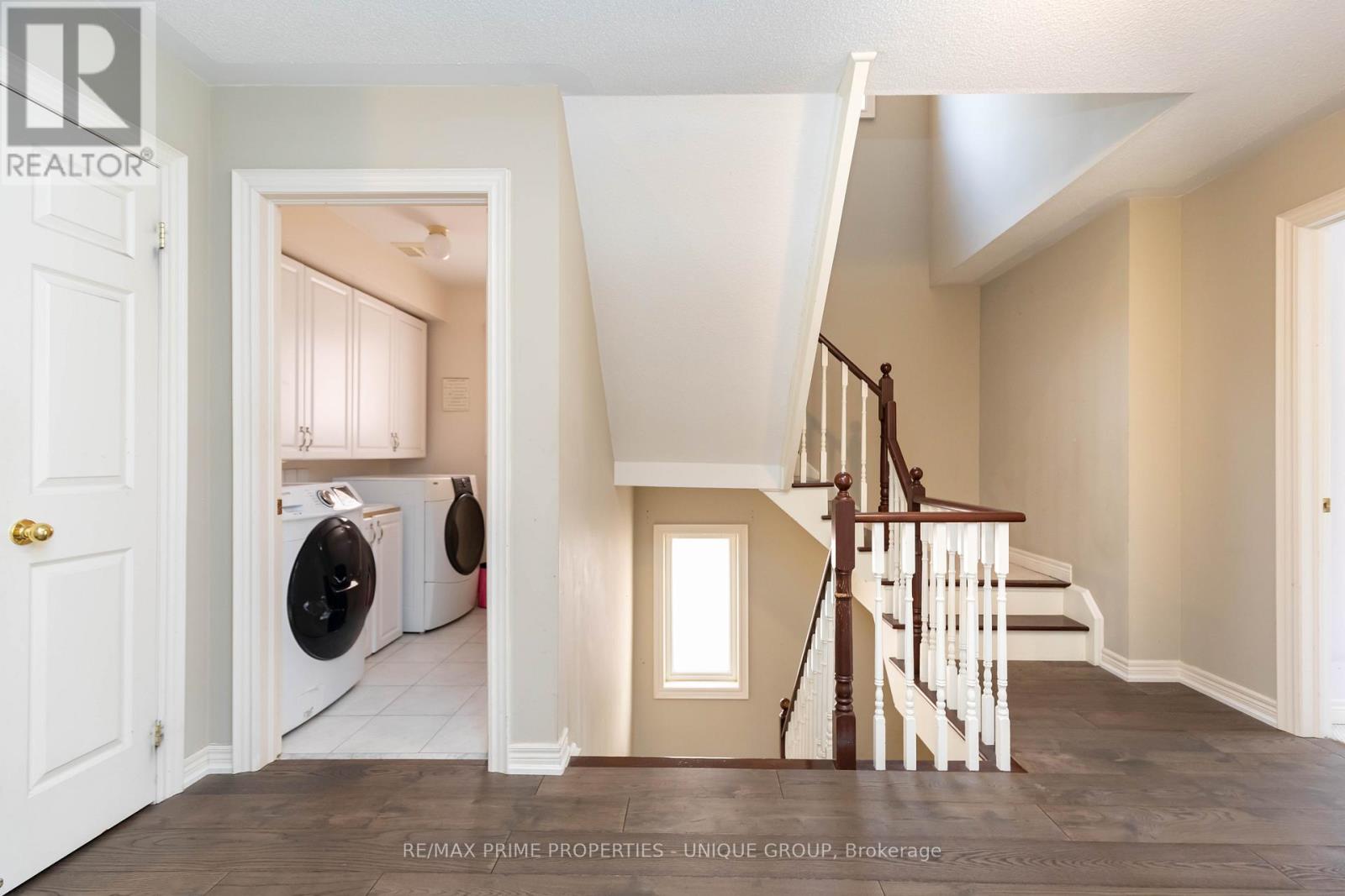 14 Hampton Park Crescent, Toronto, Ontario  M4W 3X7 - Photo 26 - C12162498