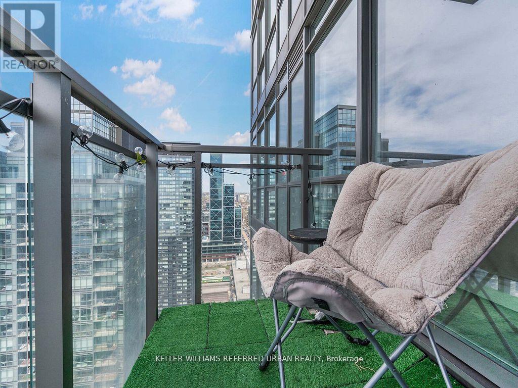4702 - 11 Brunel Court, Toronto, Ontario  M5V 3Y3 - Photo 21 - C12162567