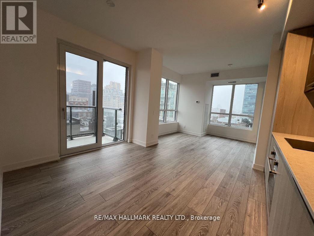821 - 108 Peter Street, Toronto, Ontario  M5V 2G7 - Photo 4 - C12162578