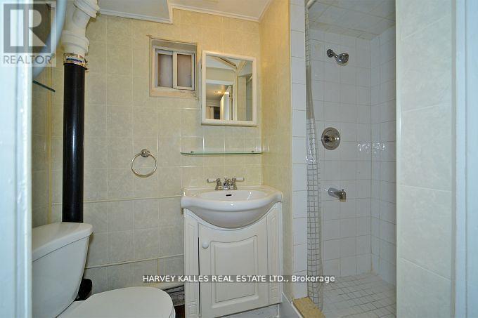 243 Johnston Avenue, Toronto, Ontario  M2N 1H5 - Photo 15 - C12162609